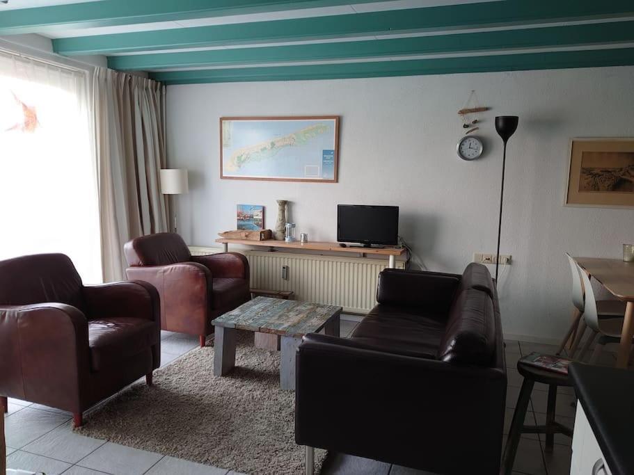 De Oostkamer; Eiland Appartement Naast Natuurgebied Boschplaat Oosterend  Екстериор снимка